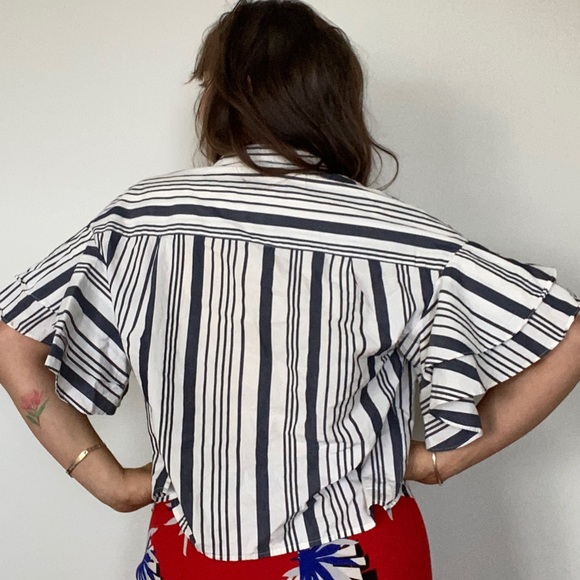 A new day ruffled sleeves button down boxy blouse - Picture 6 of 8